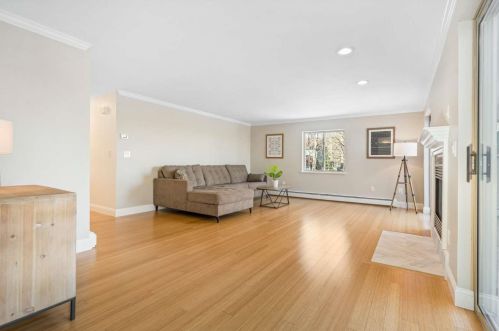 30 Caleb Dr, Danville NH  03819-3016 exterior