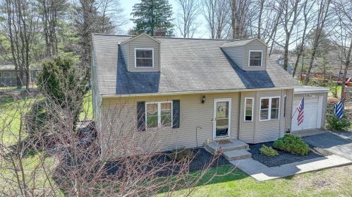 1336 Route 9g, Hyde Park, NY 12538-2168