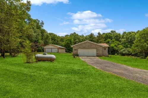 7750 Lund Rd, Milton, FL 32570-9293