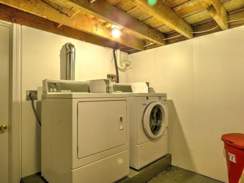 15 1 St, Brockton MA 02301-6124 exterior