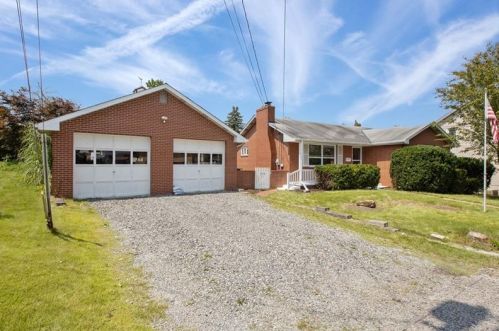 210 Charlet St, Bridgeville, PA 15017-1918