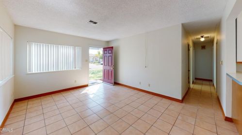 2607 Olive Ave, Fullerton CA 92833-3450 exterior