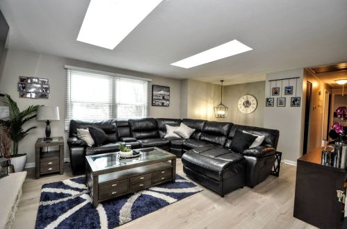 408 Cottonwood Dr, Noblestown PA  15071-1114 exterior