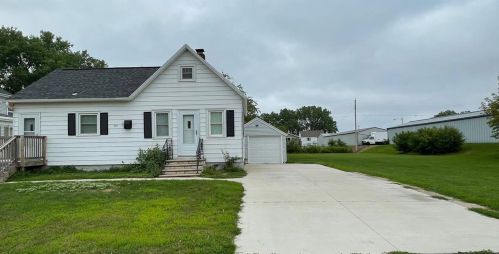 1251 Doblon St, Green Bay, WI 54302-1611