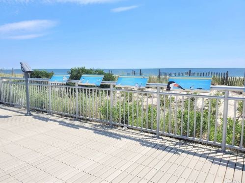 326 Beach 46th St, Far Rockaway NY  11691-1114 exterior