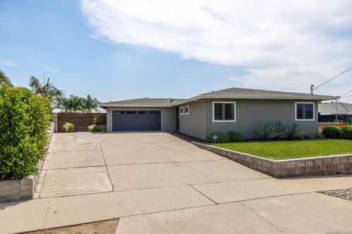 5775 Derk Dr, La Mesa, CA 91942-2829