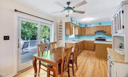 305 Bartley Rd, Jackson Twp NJ  08527-1166 exterior