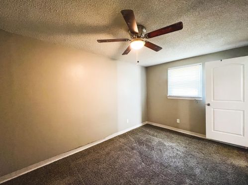 922 Virginia Ave, Florence KY  41042-1731 exterior