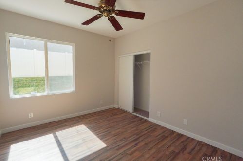 42333 Ridge View Dr, Lancaster CA 93536-7382 exterior