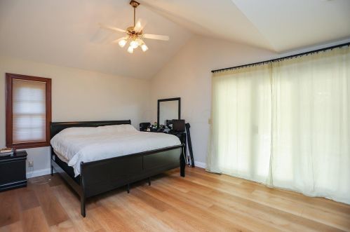 6850 Castlewood Dr, Carroll OH  43112-9786 exterior