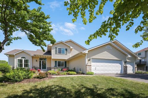 7236 Taylor Dr, Prior Lake, MN 55378-1252