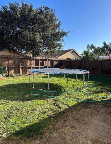 813 Cherry Ave, Greenfield CA  93927-4747 exterior