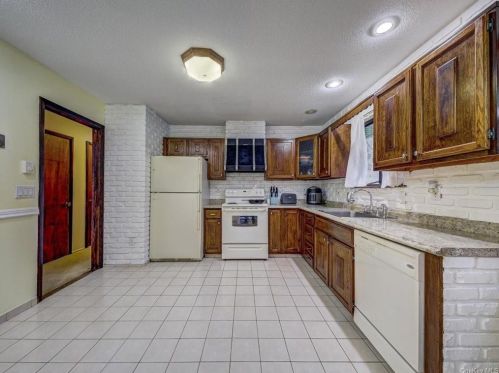 22 Panorama Dr, Patterson NY  12563-2305 exterior
