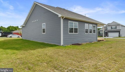 101 Brookside Ln, Gettysburg PA  17325-2026 exterior