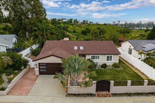 3010 Briand Ave, San Diego, CA 92122-2204