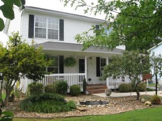 1284 Keith Valley Rd, Cleveland, TN 37323-8385