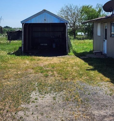 2858 Daly Ave, Oroville CA  95966-9361 exterior