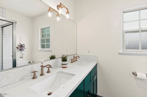 4976 Collis Ave, South Pasadena CA  91030-4002 exterior