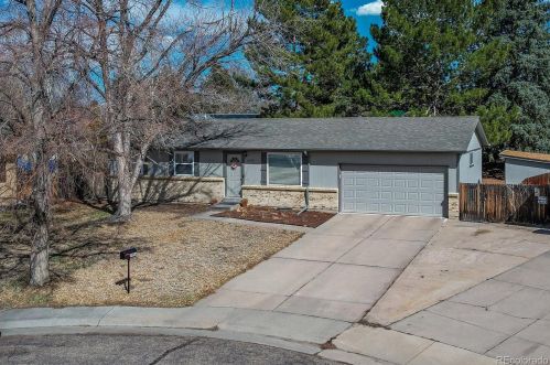 3056 Idalia St, Denver CO  80013-1660 exterior