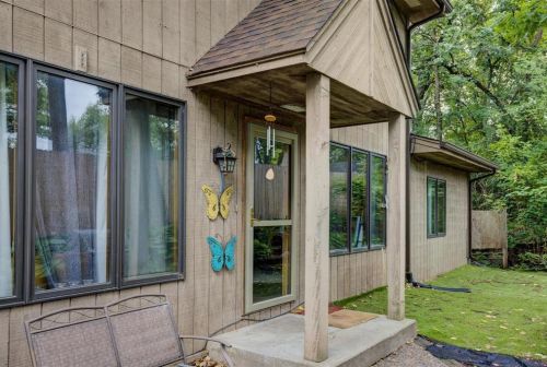 5433 Vernon Ave, Minneapolis, MN 55436-2300