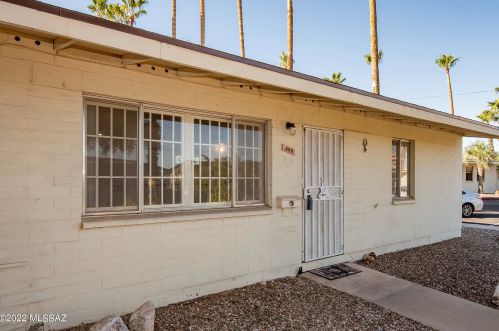 408 Silverbell Rd, Tucson, AZ 85745-2628