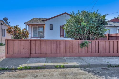 1244 106th Ave, Oakland CA  94603-3814 exterior