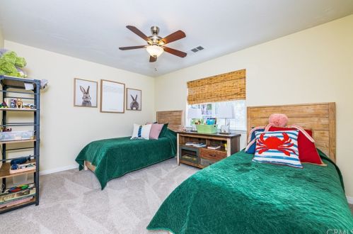 42155 Wyandotte St, Temecula CA  92592-7224 exterior