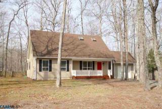 20 Hardwood Rd, Bybee, VA 22963-2228