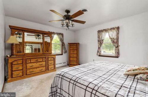 2409 Little River Rd, Haymarket VA  20169-1205 exterior