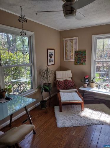 1054 Chestnut Dr, Harrisonburg VA  22801-1608 exterior