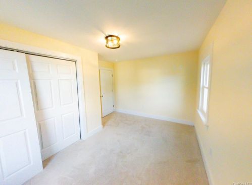 7 Center St, Patterson NY  12563-3116 exterior