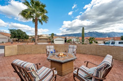 37910 Samaniego Dr, Tucson, AZ 85739-1017