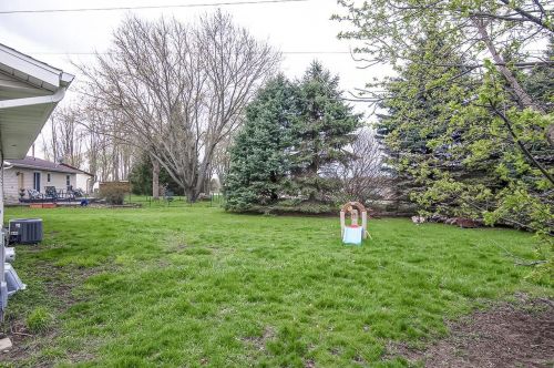 500 Countryaire Ct, Watertown WI  53094-6050 exterior