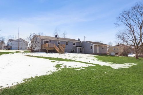 168 Old Castle Point Rd, New Hamburg, NY 12590-7069