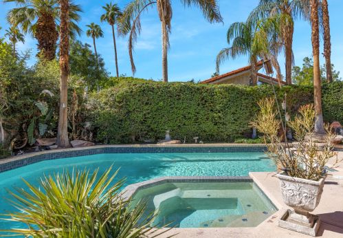 32 Lincoln Pl, Rancho Mirage CA  92270-1970 exterior