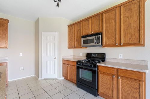 5804 Show Master Ln, Fort Worth TX  76179-2376 exterior