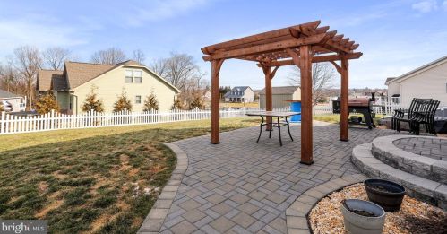 385 Bluebird Trl, Upton PA  17225-1704 exterior