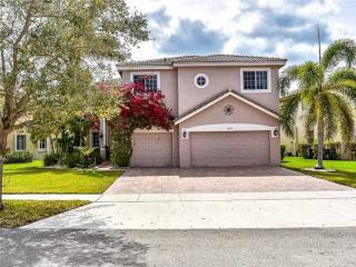 2075 176th Ave, Hollywood, FL 33029-5264