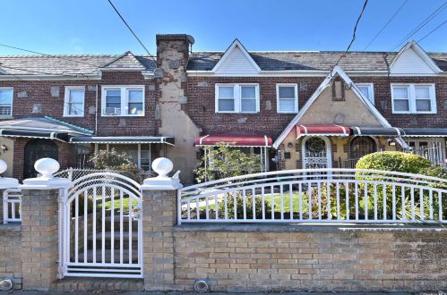 111-16 145th St, Jamaica, NY 11435-3632