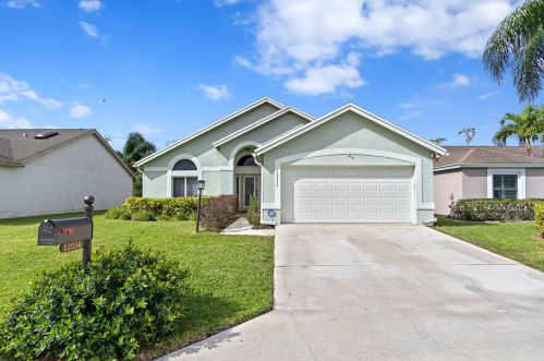 12956 Meadowbreeze Dr, West Palm Beach, FL 33414-8061