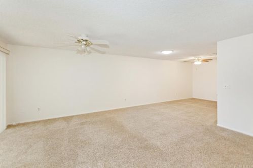 2886 Monroe St, Riverside, CA 92504-4287