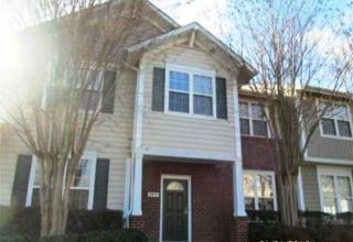 8415 Chaceview Ct, Charlotte, NC 28269-1003