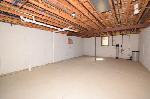 630 Annecy Park Cir, Waterford WI  53185-4262 exterior