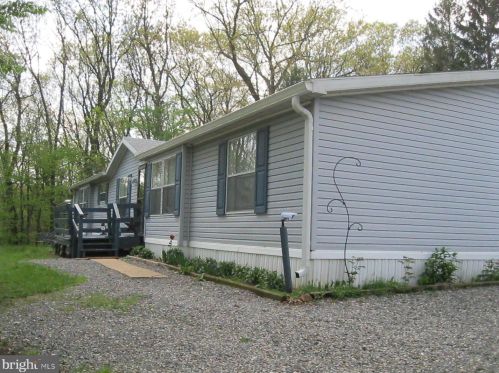 1 Chris Amber Dr, Molino PA  17961-9089 exterior