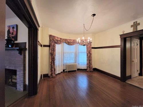 156 Prospect Ave, Middletown NY  10940-3941 exterior