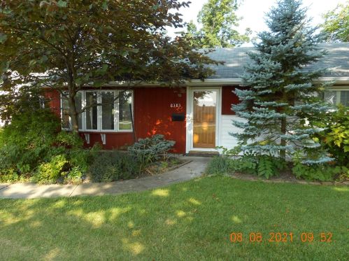 8383 Cheviot Rd, Cincinnati OH  45247-3803 exterior