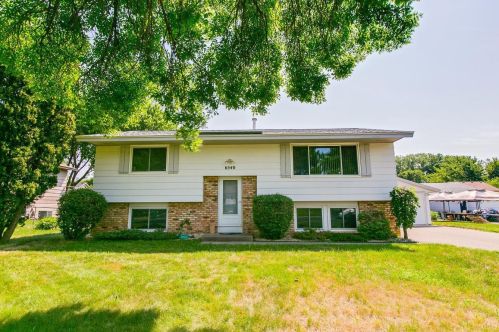 6540 Edgewood Ave, Minneapolis, MN 55428-2423