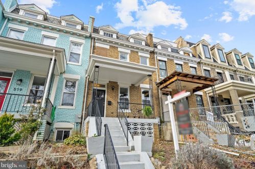 517 Kenyon St, Washington, DC 20010-2907