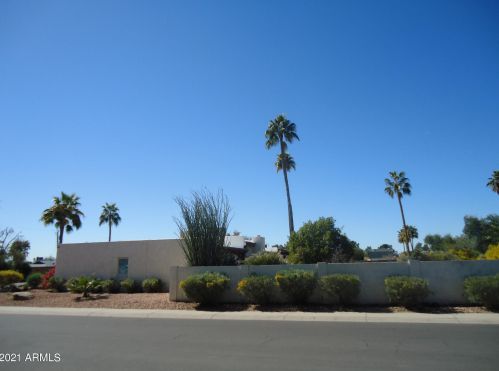4502 Paradise Ln, Glendale, AZ 85306-2730