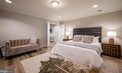 281 Golden Woods Ct, Great Falls VA  22066-4152 exterior